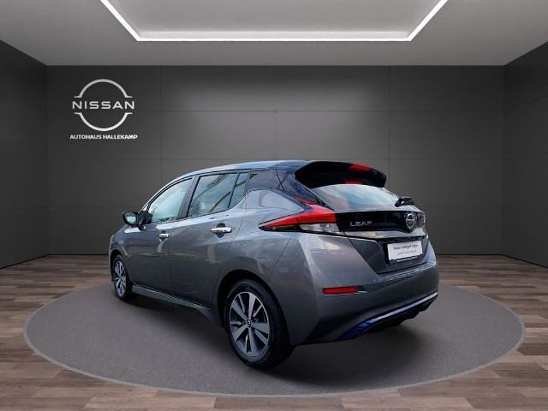 Nissan Leaf Acenta 40 kWh *Winterpaket/360°-Kamera/Navi*